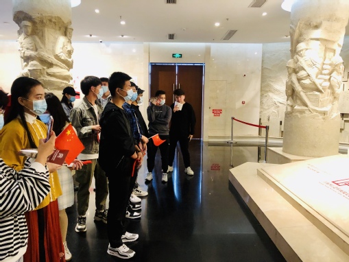 参观四行仓库抗战纪念馆 参观四行仓库抗战纪念馆